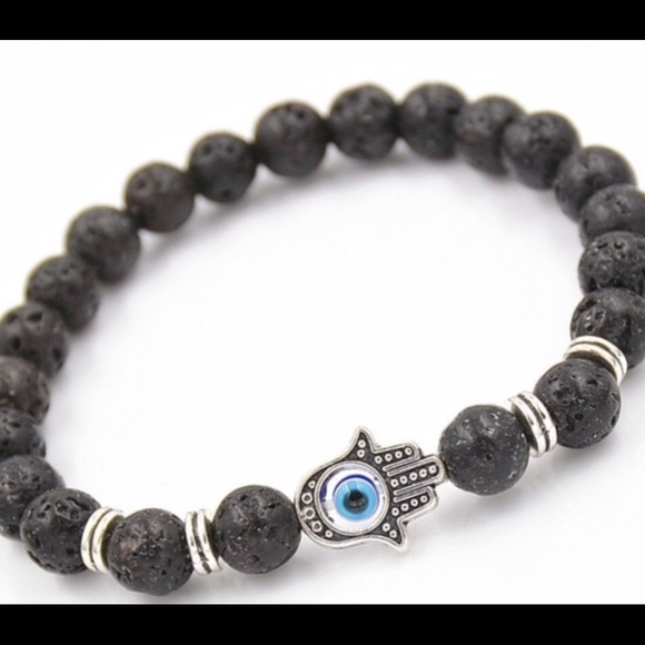 8mm Black Lava Hamsa evil eye Energy bracelet - Picture 2 of 2